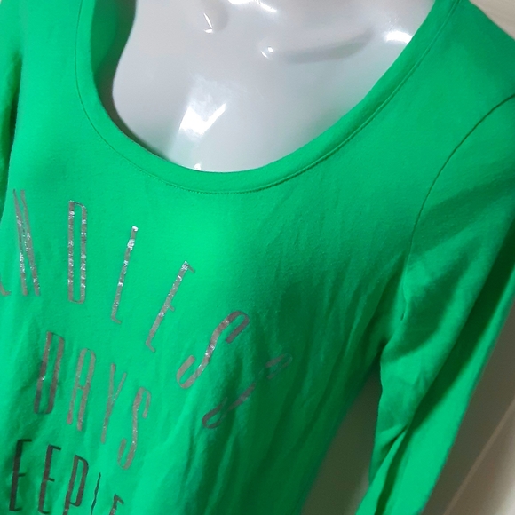 Victoria's Secret Graphic Sleepshirt Size XS NWOT - Picture 10 of 15